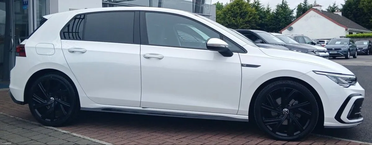 Volkswagen Golf 2.0 TDI 150HP R-Line - Image 2