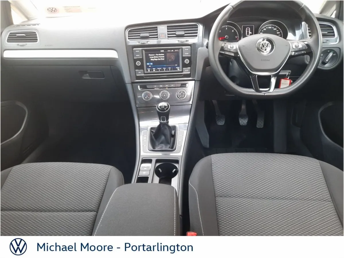 Volkswagen Golf 1.6 TDI 5DR 90HP Trendline - Image 2