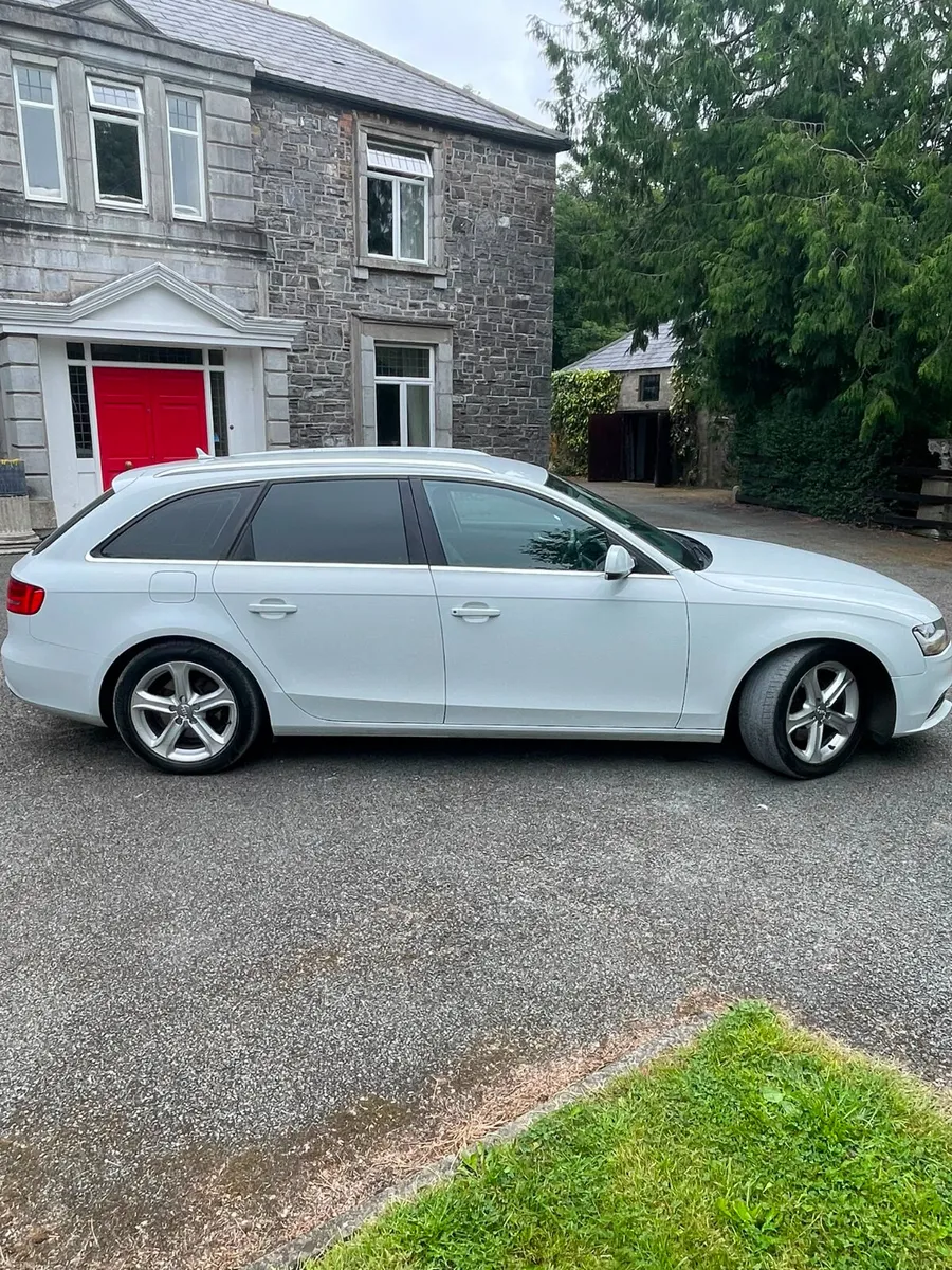 Audi A4 Ultra SE Estate 141 - Image 2