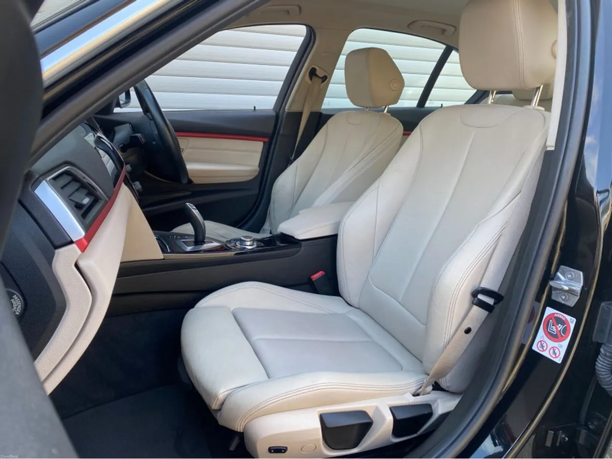 BMW 3-Series D SPORT  AUTO @ Waltons Garage Ranela - Image 2
