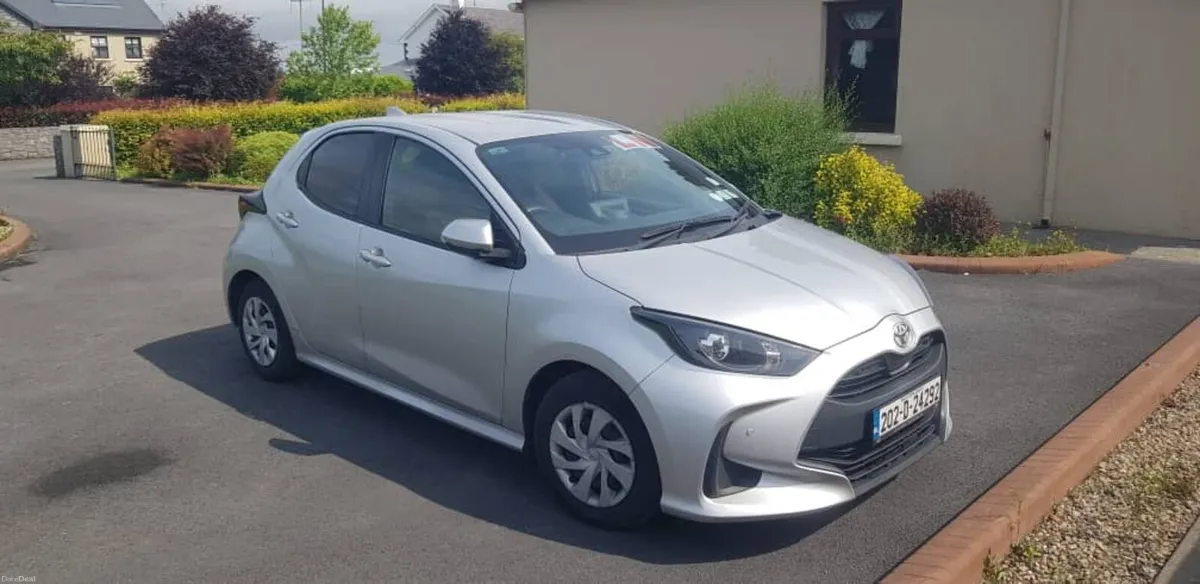 Toyota yaris 2020/2nd half of the yr (Automatic) - Image 1