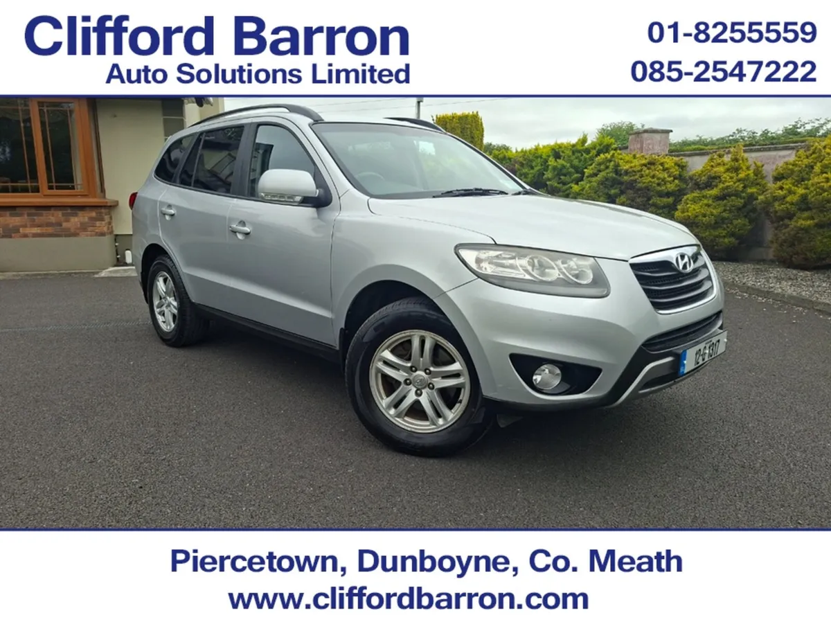 Hyundai Santa Fe 4WD 4DR - Image 1