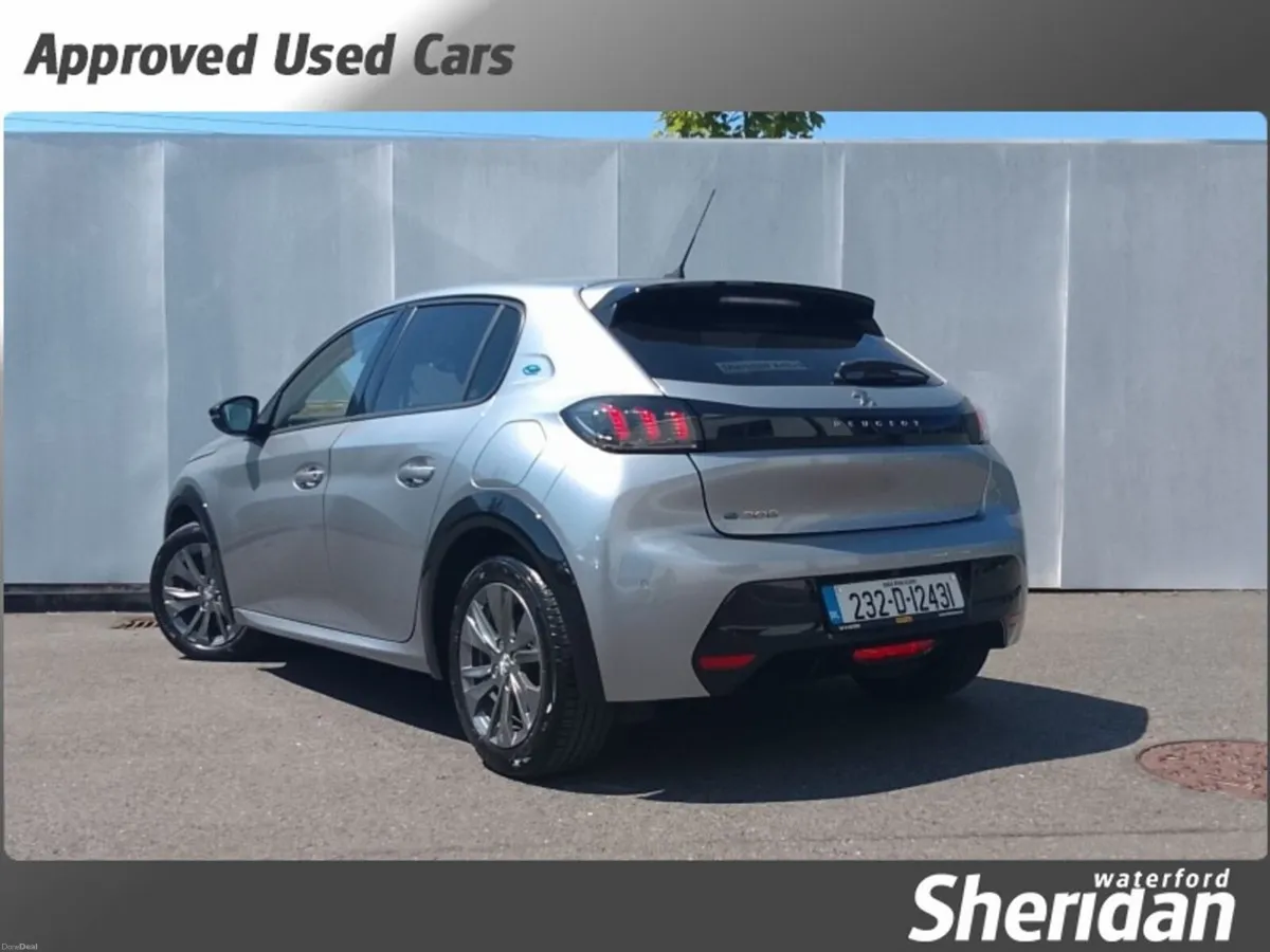 Peugeot 208 Electric 136bhp (50 kWh) Allure Pack - Image 3