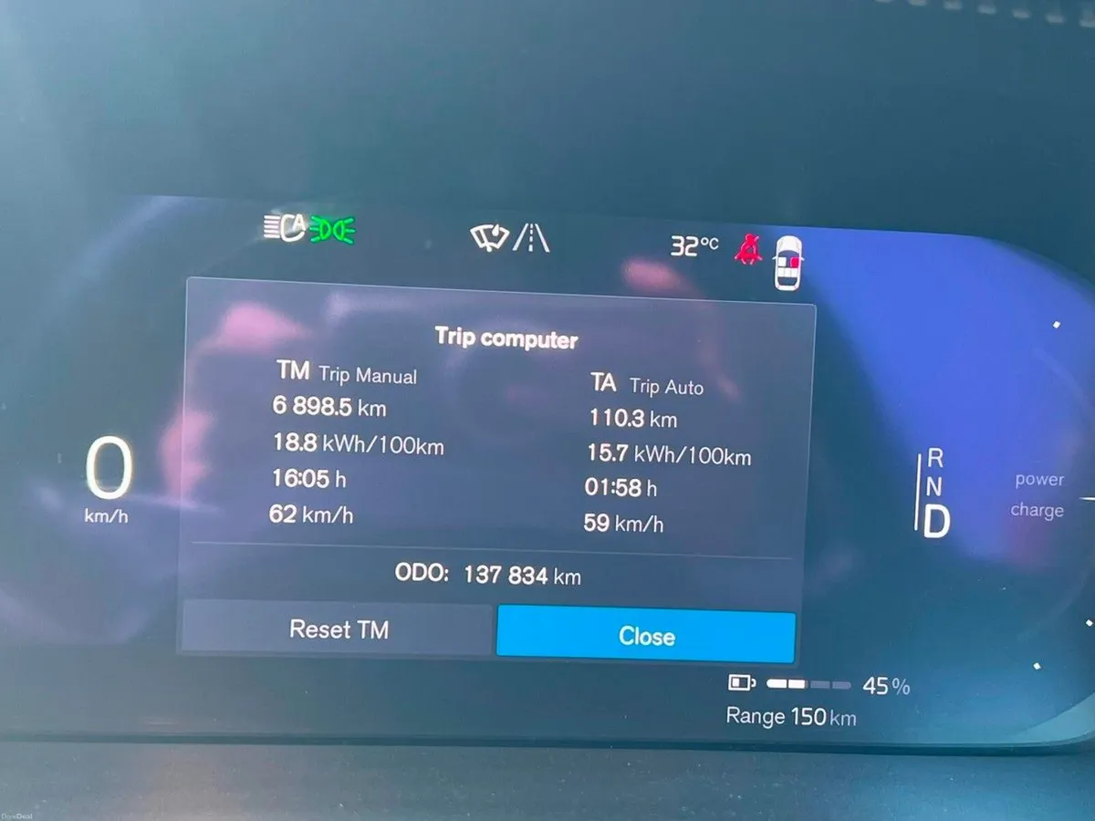 Volvo XC40 PLUS *2YR WARRANTY* €80 PER WEEK - Image 3