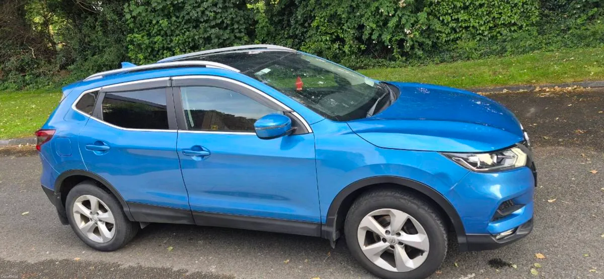 Nissan Qashqai 1.5 Dci Sv Premium - Image 1