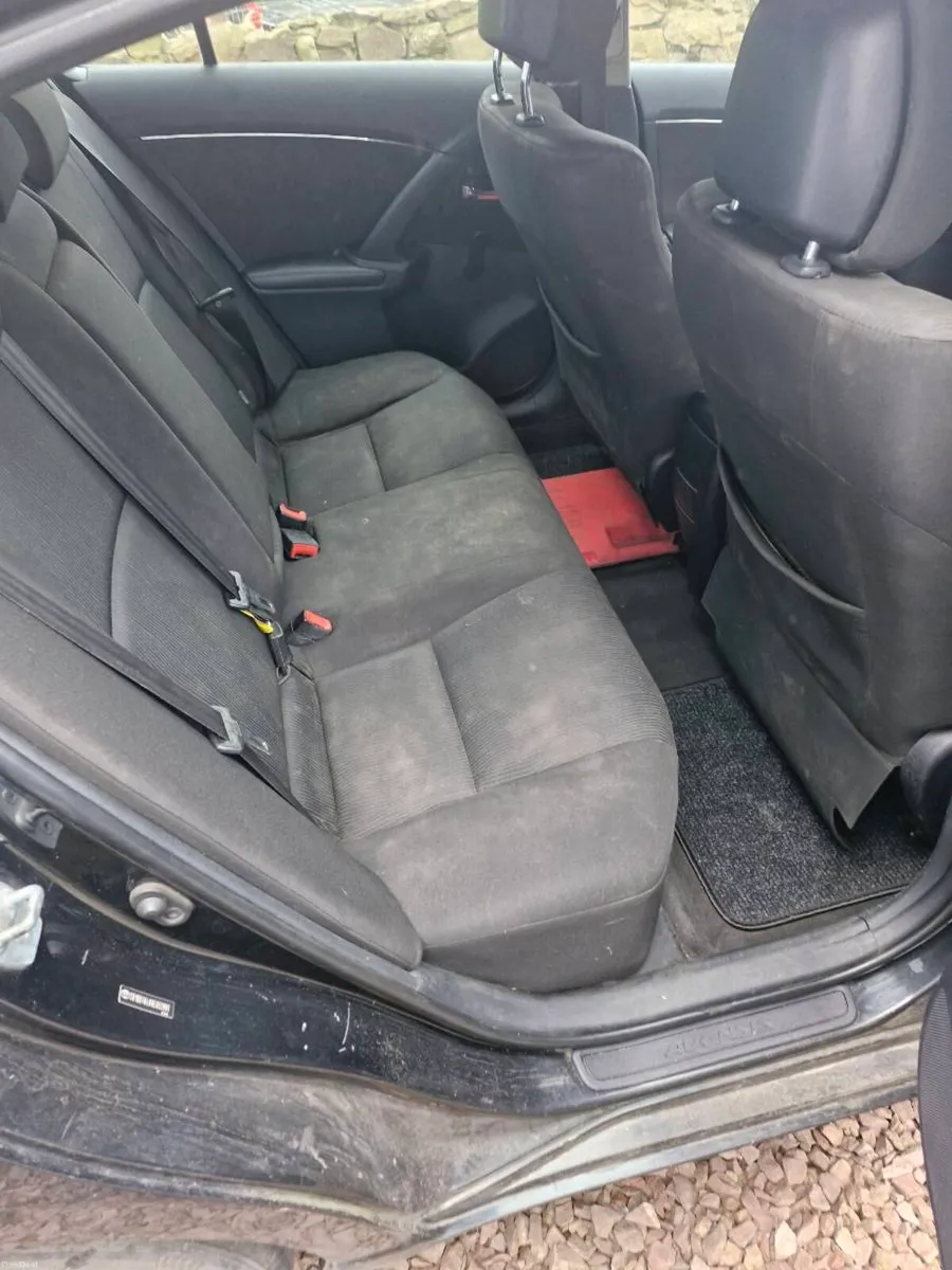 Toyota avensis d4d - Image 5