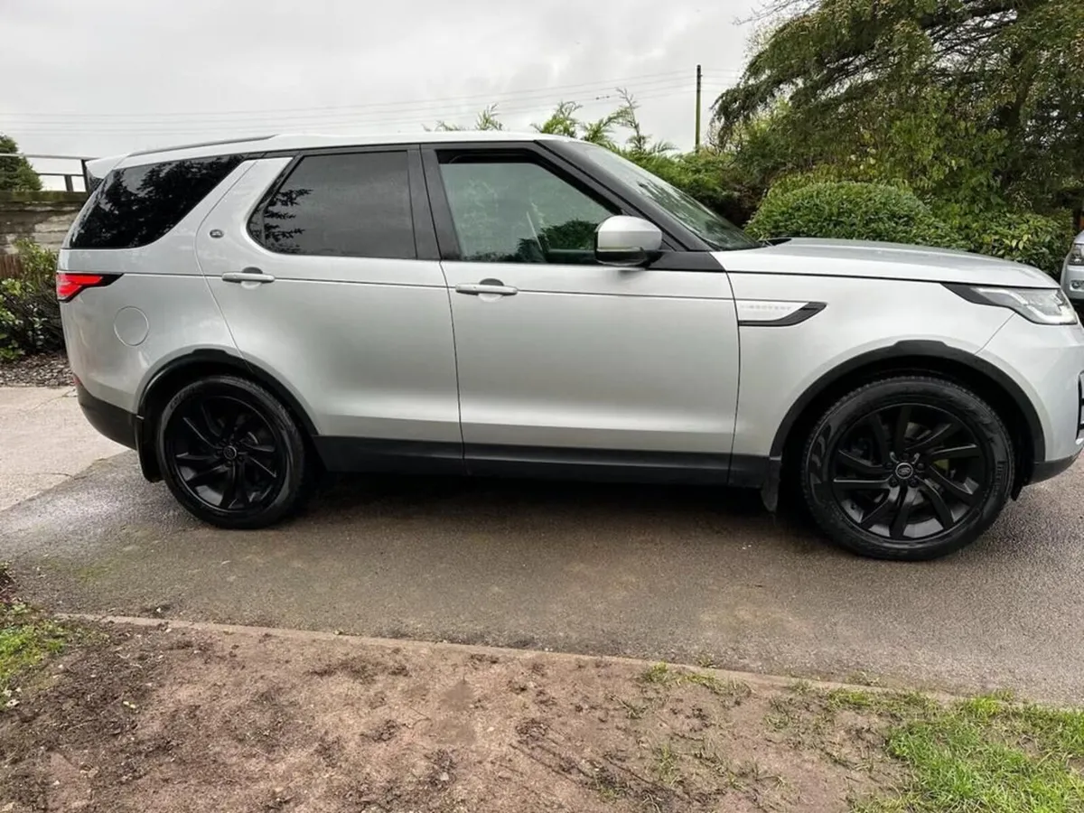 2019 Mdl Land Rover Discovery 3.0 TDV6 HSE AUTO NI - Image 3
