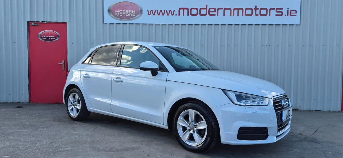 Audi A1 automatic 1.0 s-tronic 5dr low kms - Image 1