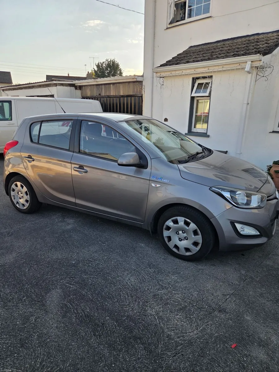 Hyundai i20 2014 - Image 3