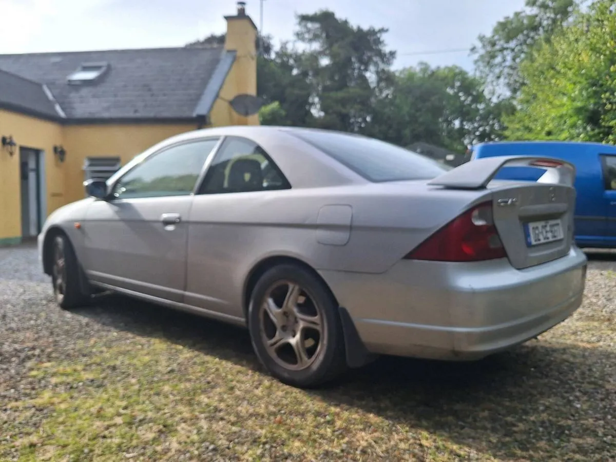 2002 Honda Civic 1.7 vtec em2 coupe - Image 4