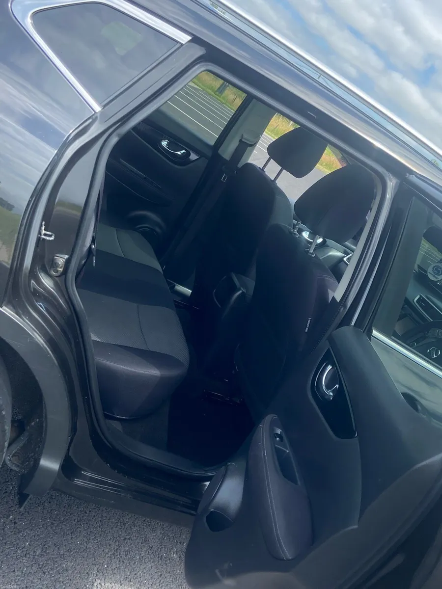 162 Nissan Qashqai - Image 5