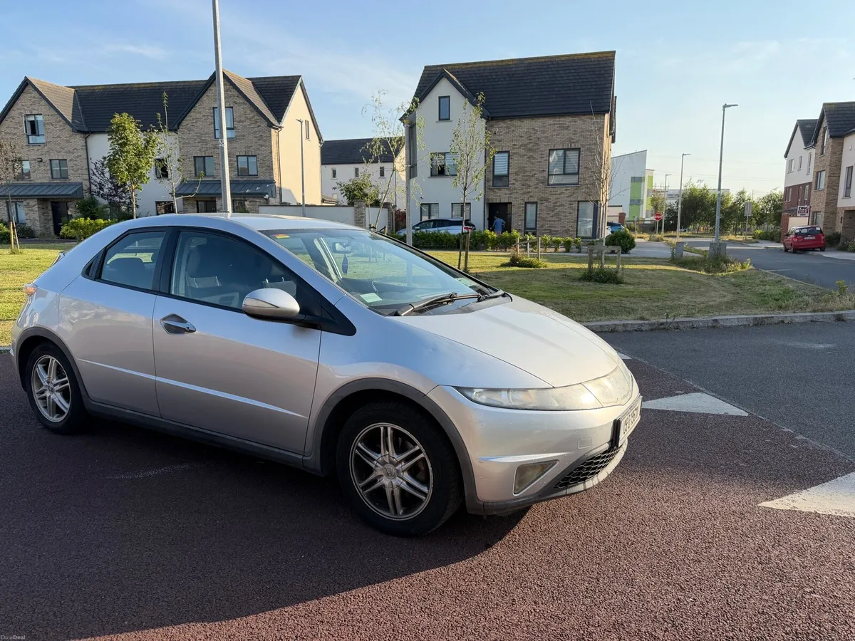 2009 Honda Civic 1.4 Petrol - Image 4