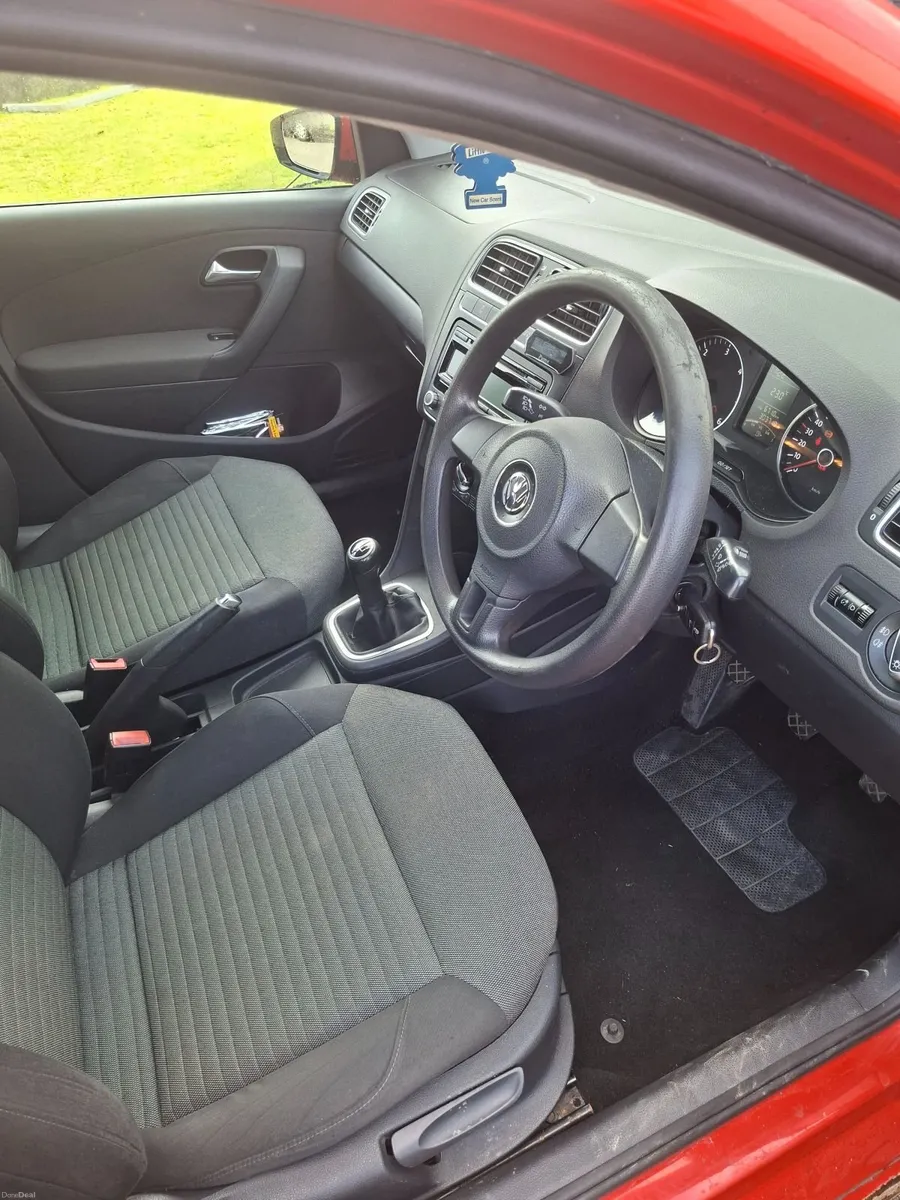 Volkswagen Polo 2011 - Image 5