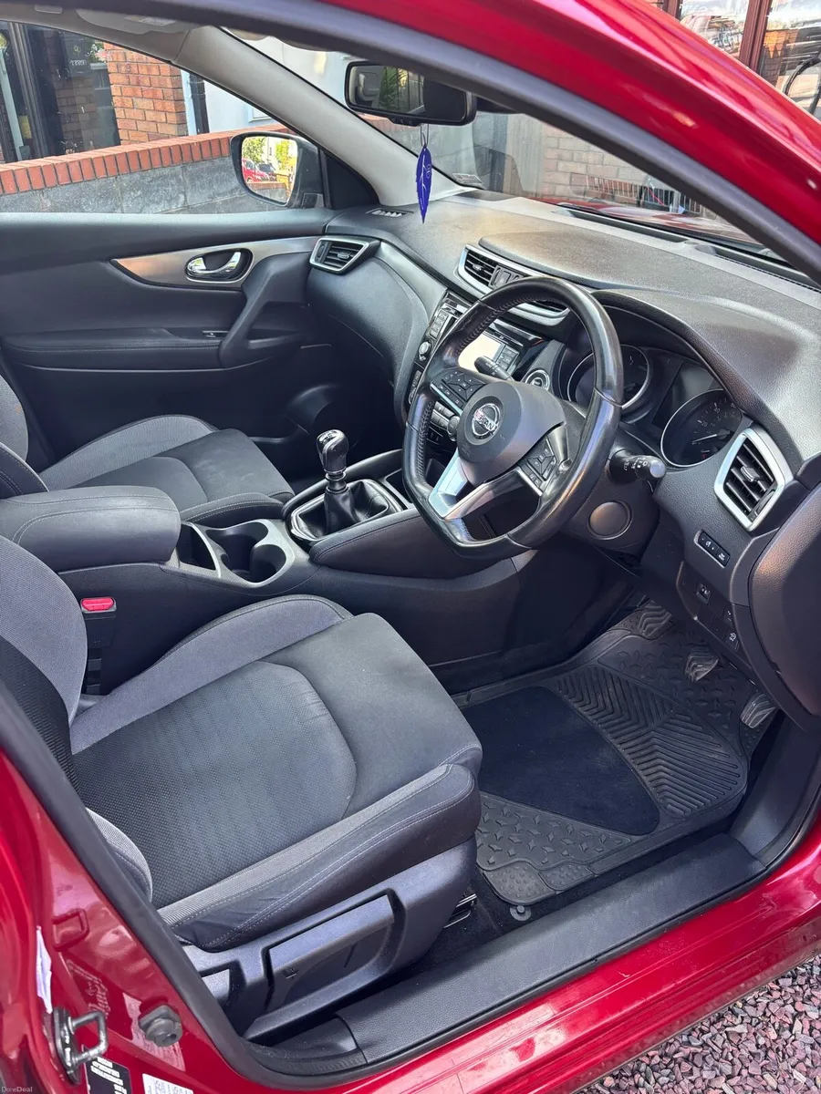 2017 Nissan Qashqui - Image 4