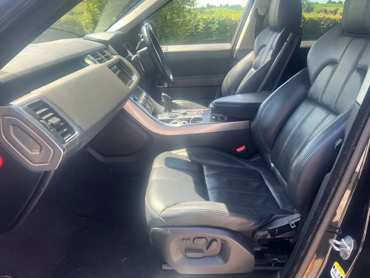 Range Rover sport - Image 5