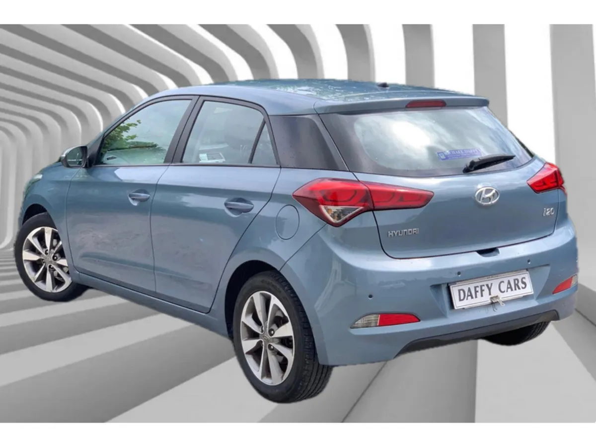Hyundai i20 ACTIVE DELUXE 5DR - Image 4