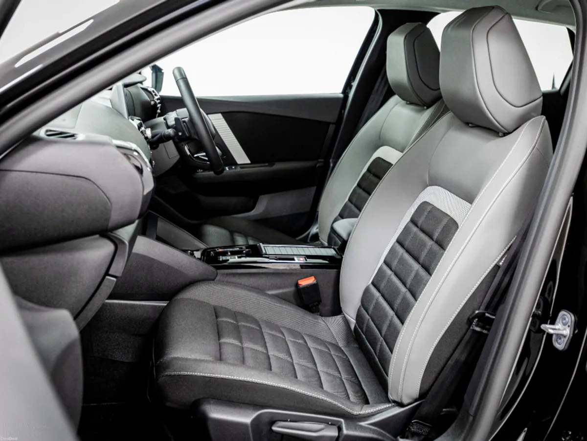 Citroen C4 You MHEV Auto 100HP - Image 5