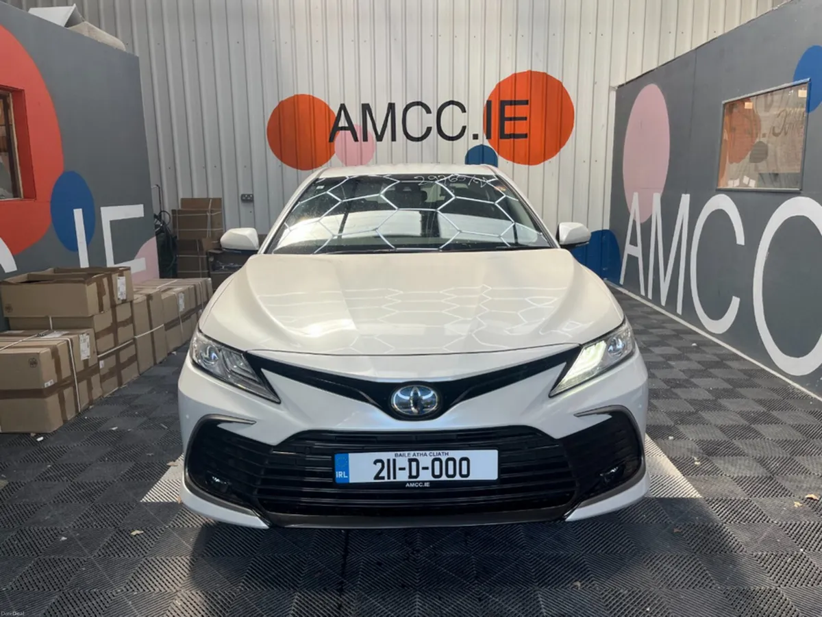 Toyota Camry 2021 TOYOTA CAMRY X 2.5 AUTOMATIC / C - Image 6