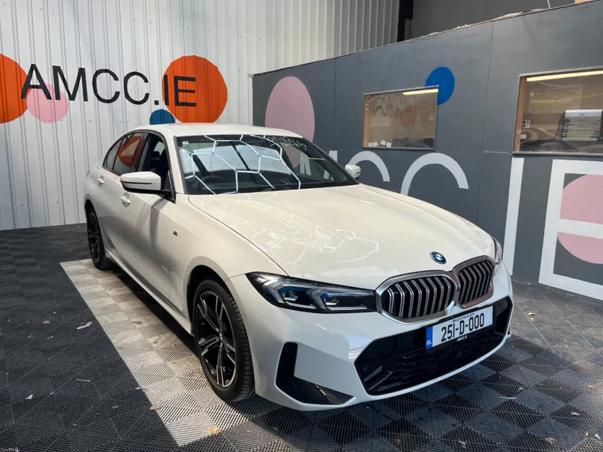 BMW 3-Series 2025 BMW 330E M-SPORT 2.0 AUTOMATIC / - Image 1
