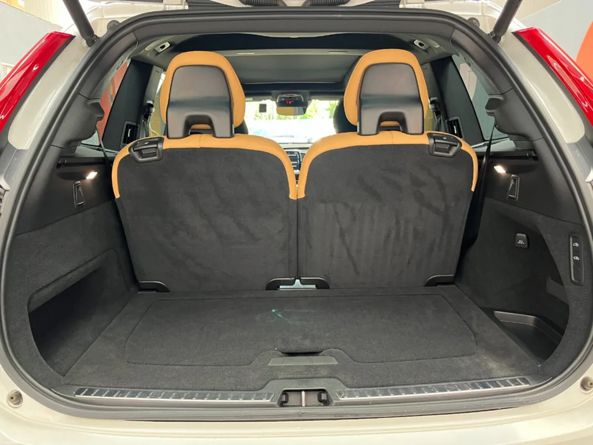 Volvo XC90 2022 VOLVO XC90 T8 PLUG-IN 2.0 AUTOMATI - Image 6