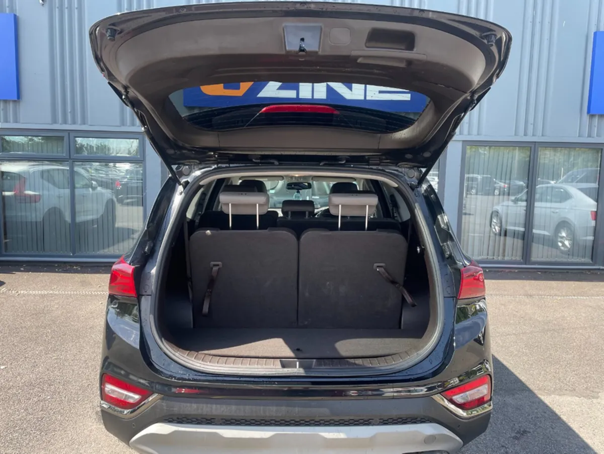 Hyundai Santa Fe 4WD EXECUTIVE PLUS AU AUTO 5DR - Image 5