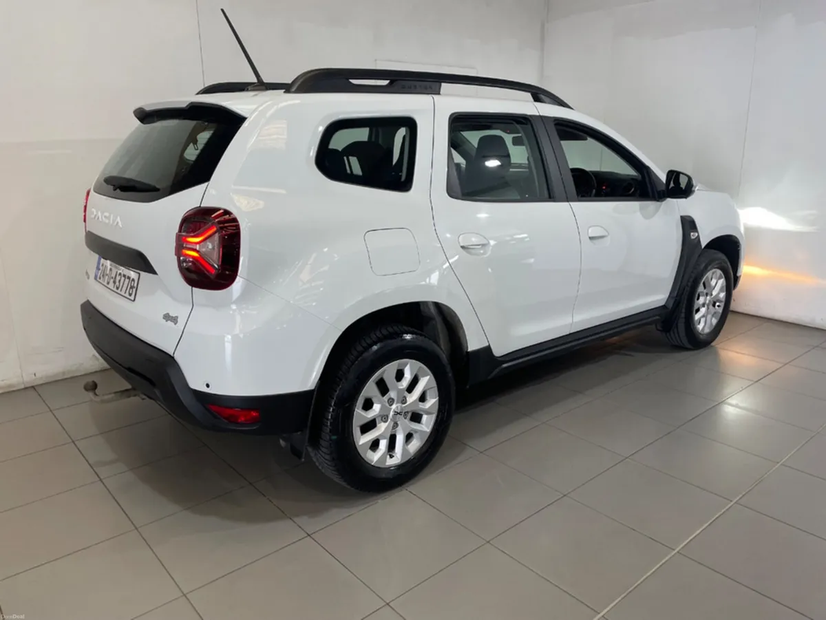 Dacia Duster EXPRESSION 4WD BLUE DCI 115 - Image 3
