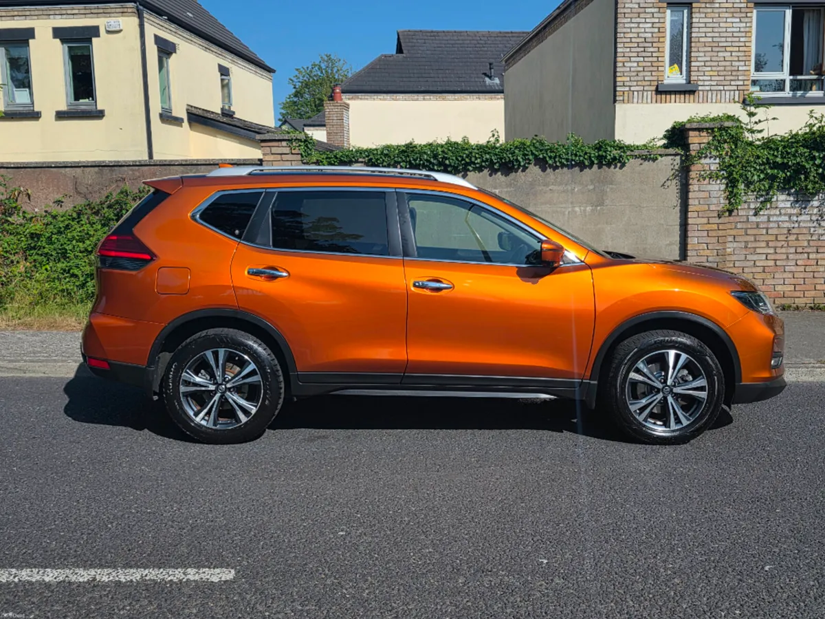 Nissan X-Trail 1.6 SV Premium 7 Seat 18 4DR - Image 2