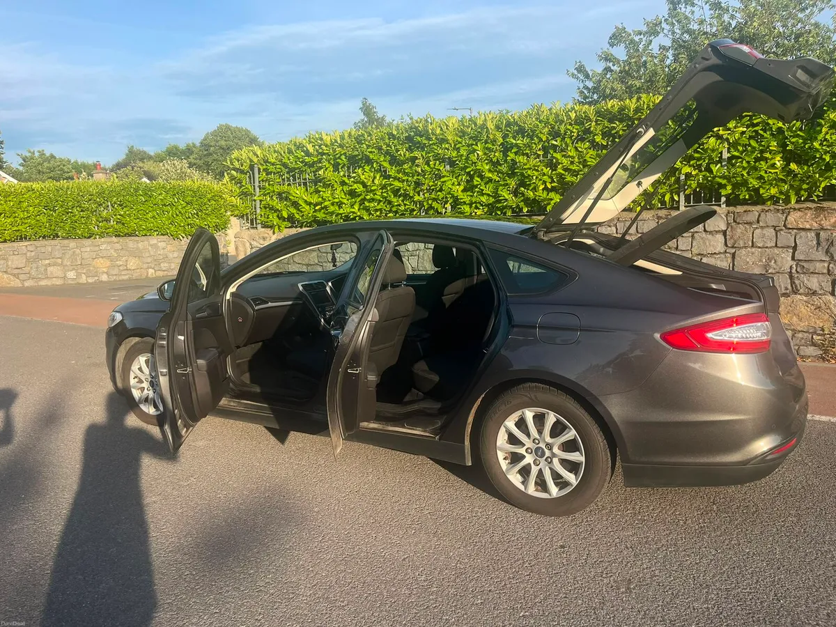 Ford mondeo - Image 6