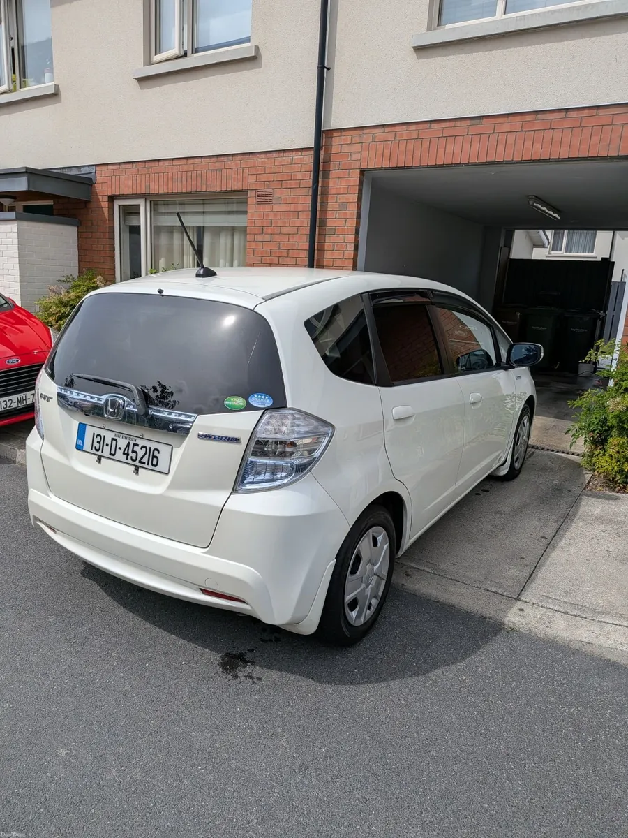 2013 Honda Fit Low Mileage Auto, Hybrid 36k miles - Image 4