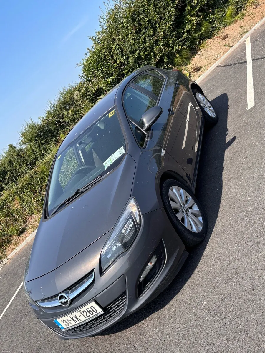 Opel Astra - Image 2