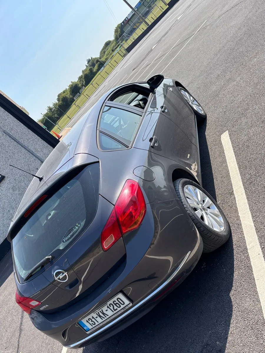Opel Astra - Image 4