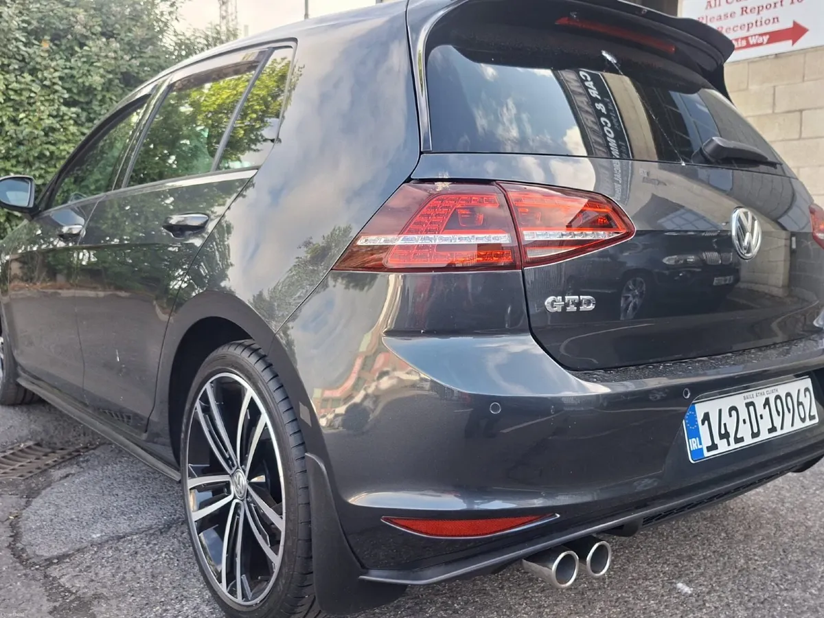 Volkswagen Golf 2014 - Image 3