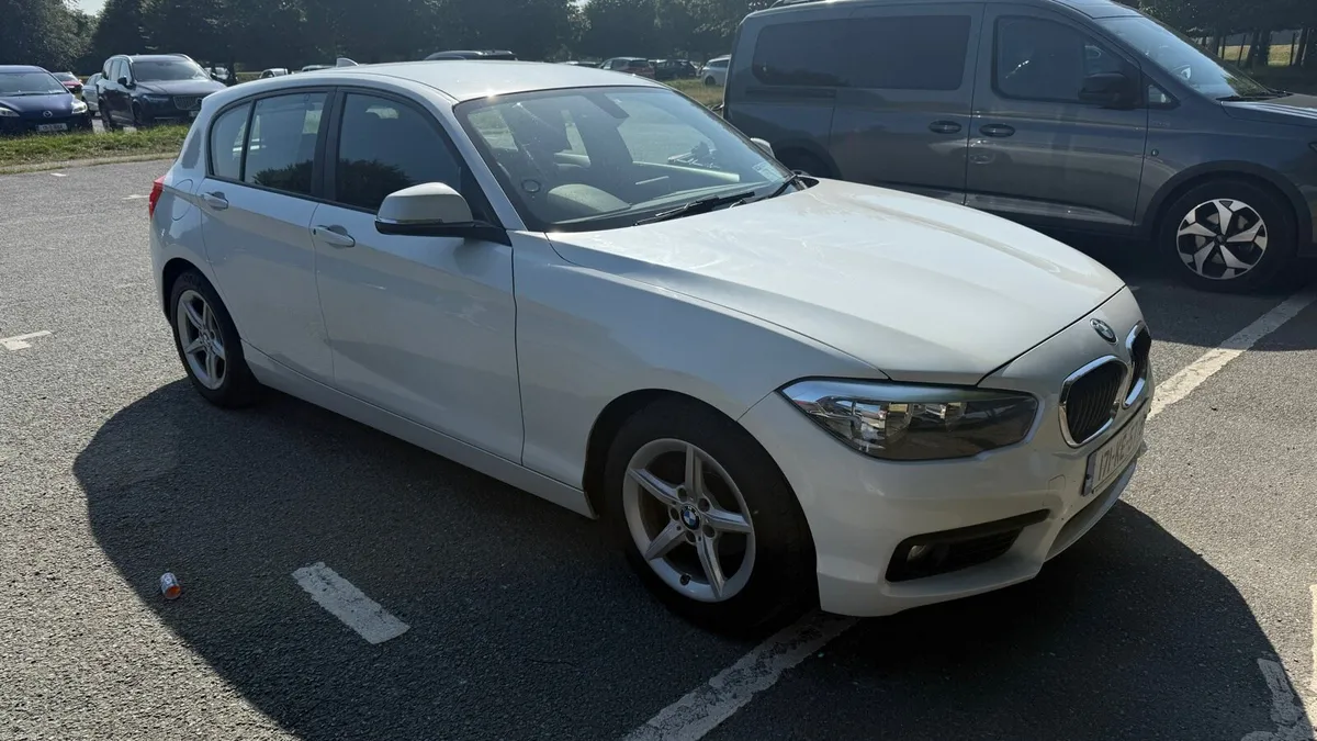 BMW 116d Efficient Dynamic Plus Mineral White - Image 1