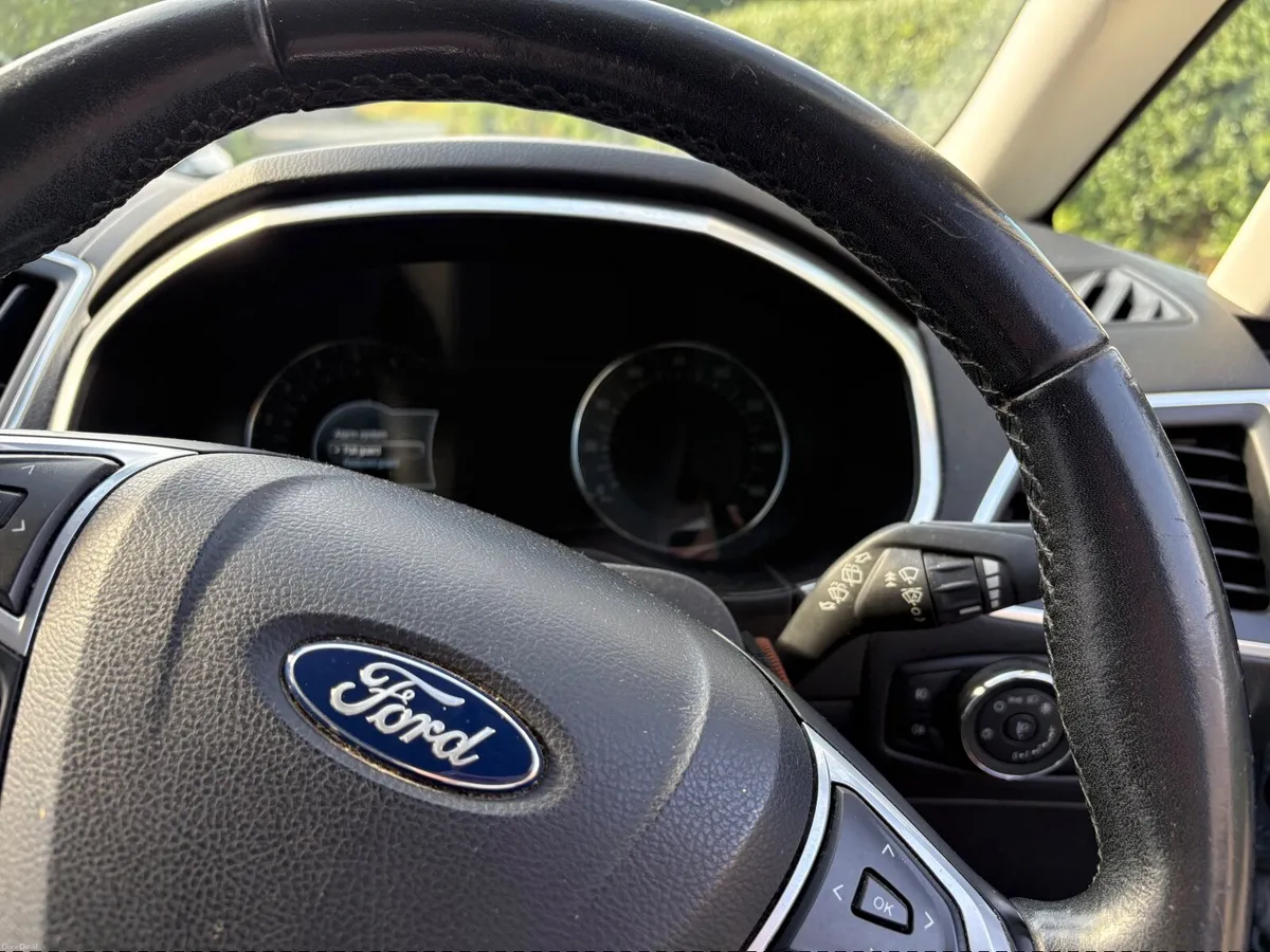 Titanium Ford S-Max 2018 - Image 3