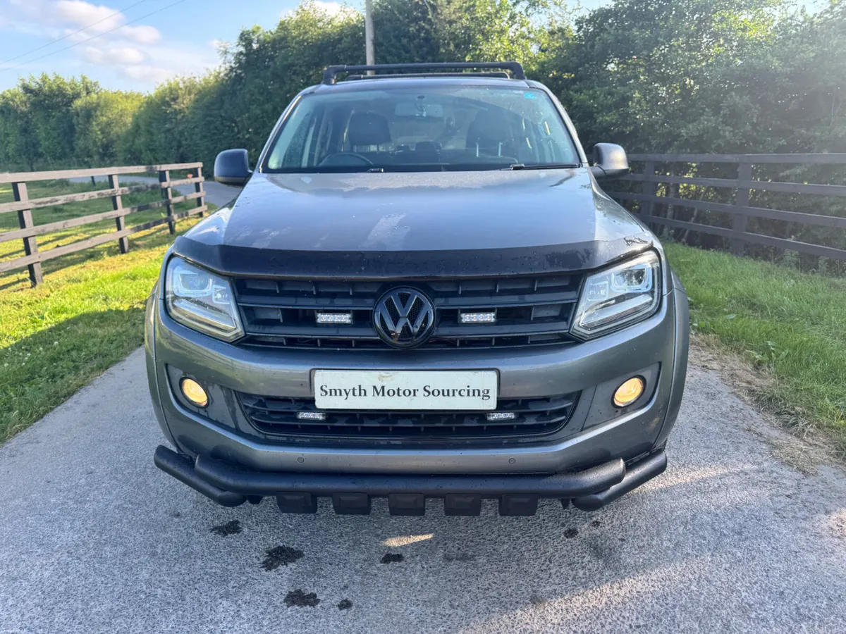 Deposit taken*****171 Vw  Amarok 180bhp black - Image 5