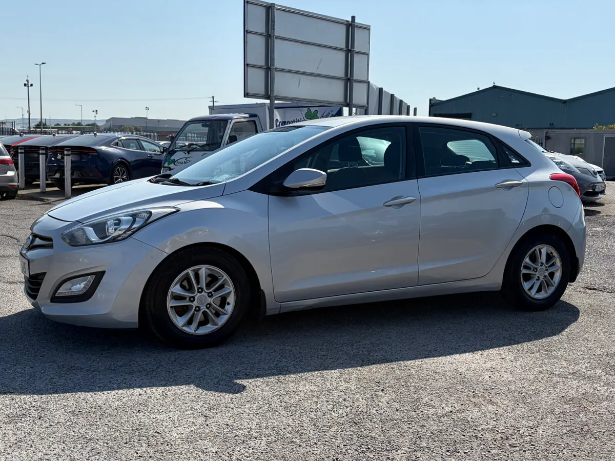 2012 Hyundai i30 1.4D Elite Nct 03/27 Tax 08/26 - Image 3