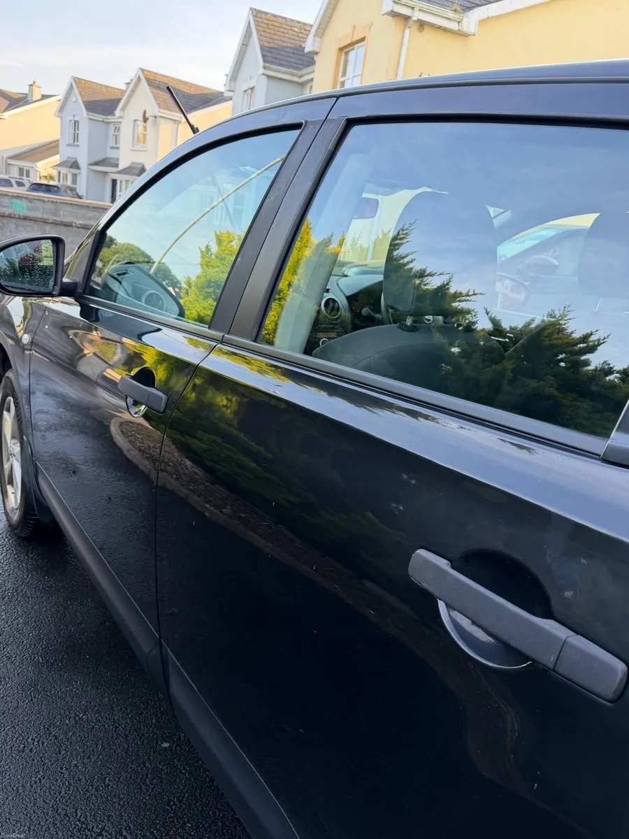 NISSAN QASHQAI - Image 5