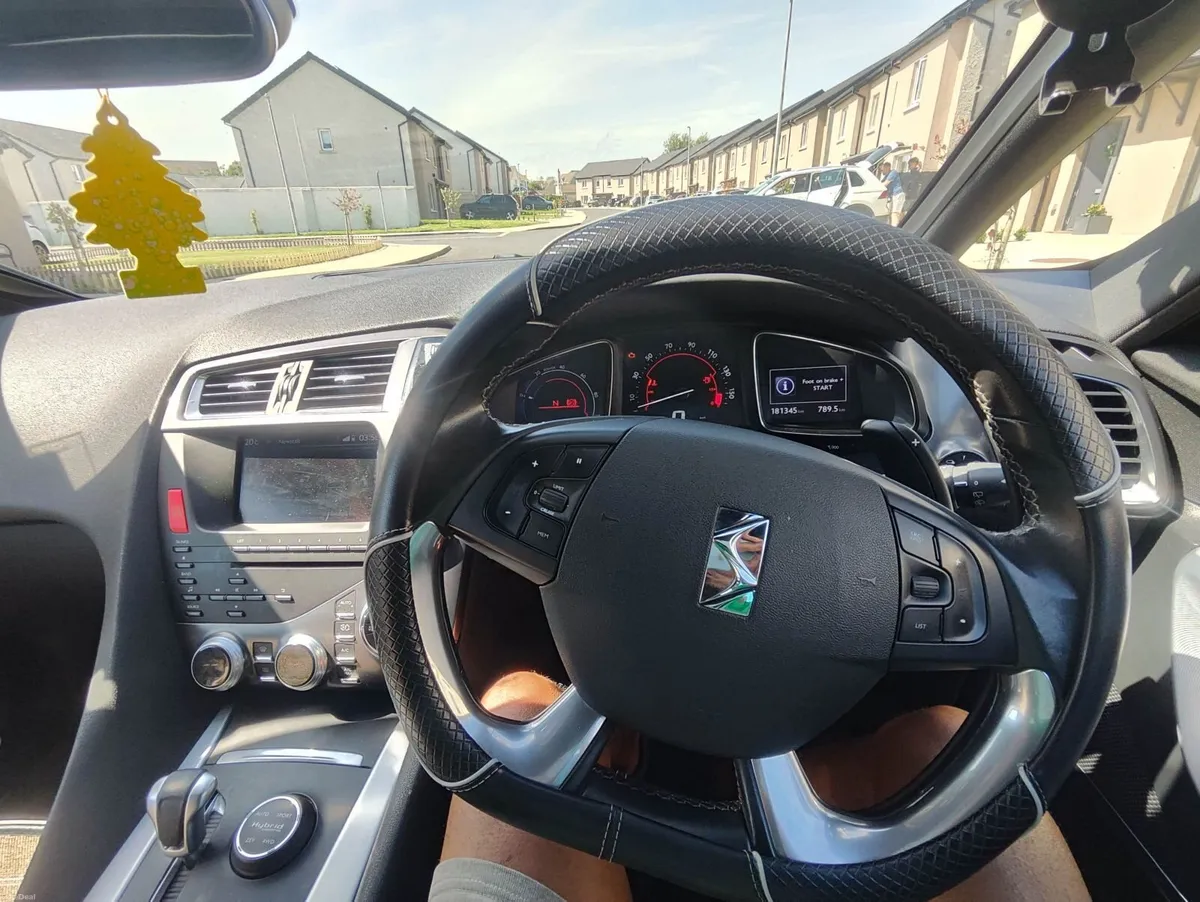 Citroen DS 5 2013 - Image 3