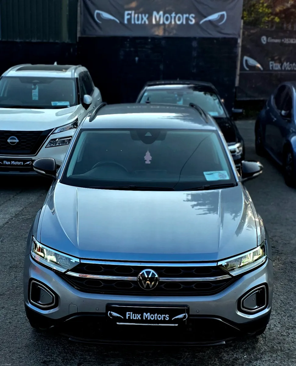 Volkswagen T-Roc 2023 - Image 4
