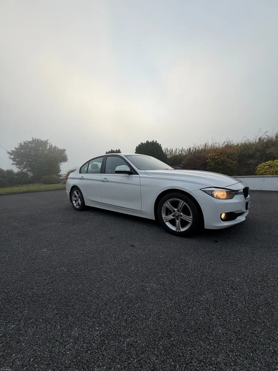 BMW 320d auto - Image 2