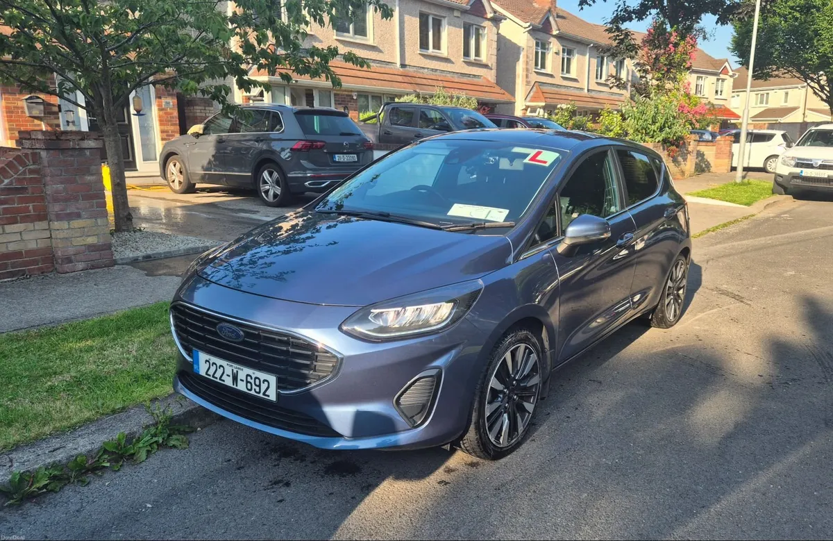 Ford Fiesta Vignale 125PS Mild Hybrid. Warranty - Image 1