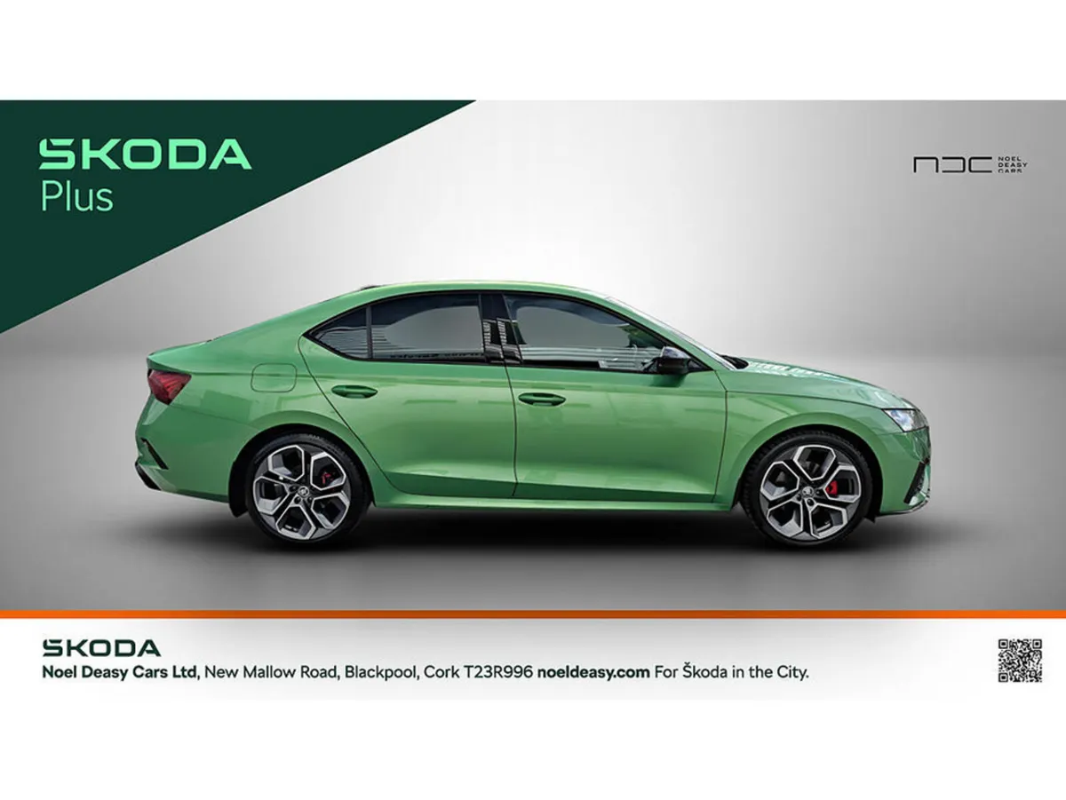 Skoda Octavia 2.0 TDI RS 200 BHP- COSMIC GREEN- GR - Image 6
