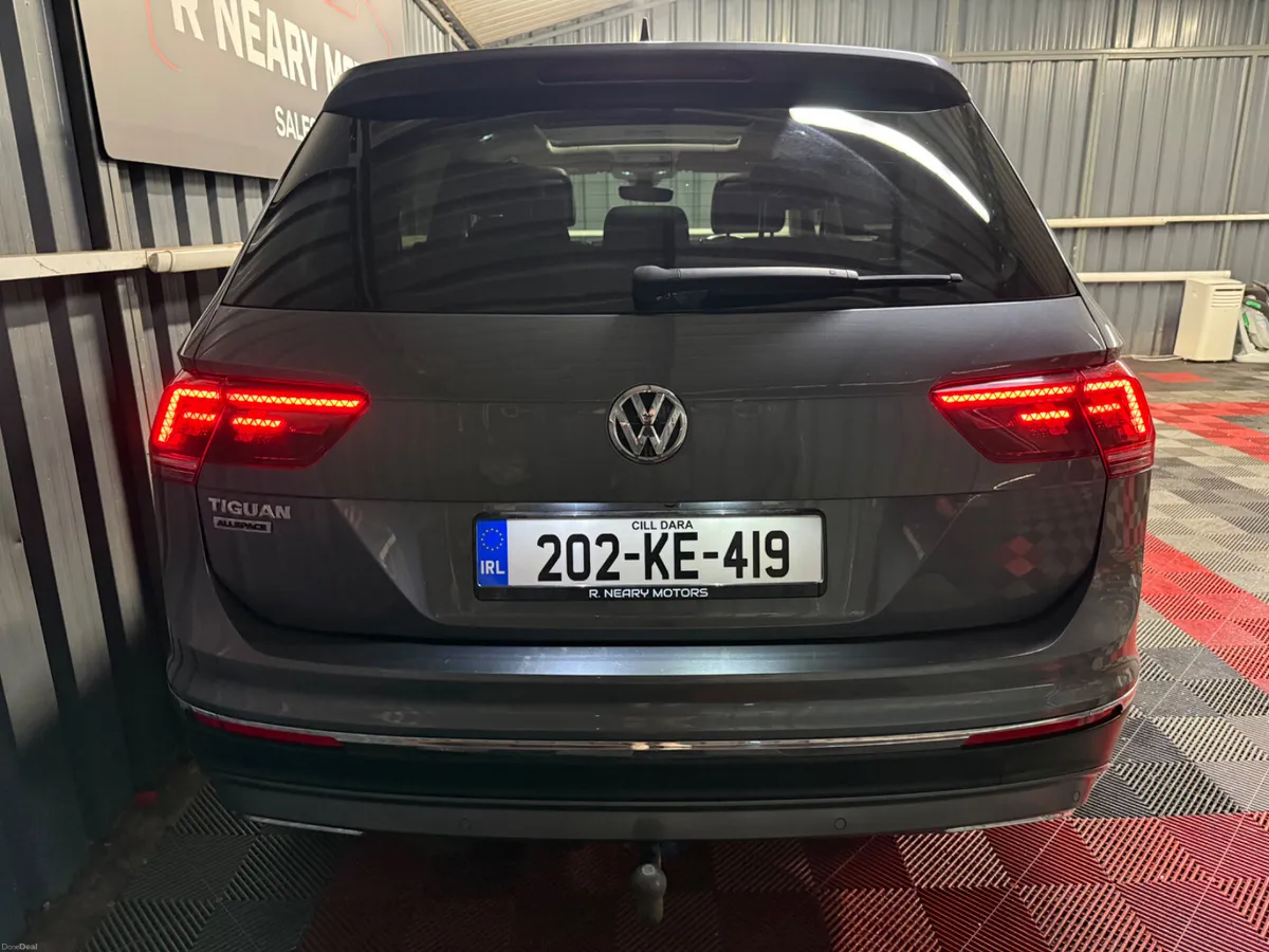 2020 202 Volkswagen Tiguan 2.0 TDI 150HP Highline - Image 2