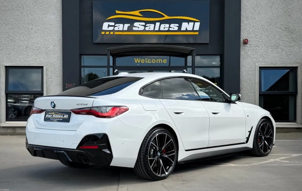2.0 420d MHT M Sport Hatchback 5dr Diesel Hybrid A - Image 3