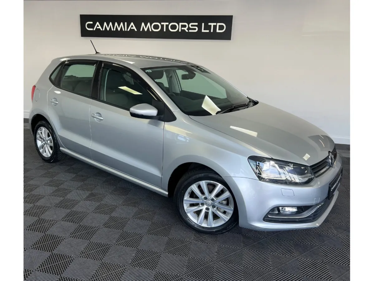 Volkswagen Polo 2017 VOLKSWAGEN POLO TSI*AUTOMATIC - Image 1