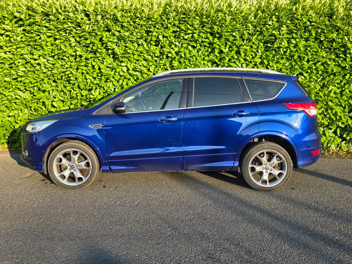 2016 Ford Kuga Titanium 2.0 TDCi | 6-Speed Manual - Image 4
