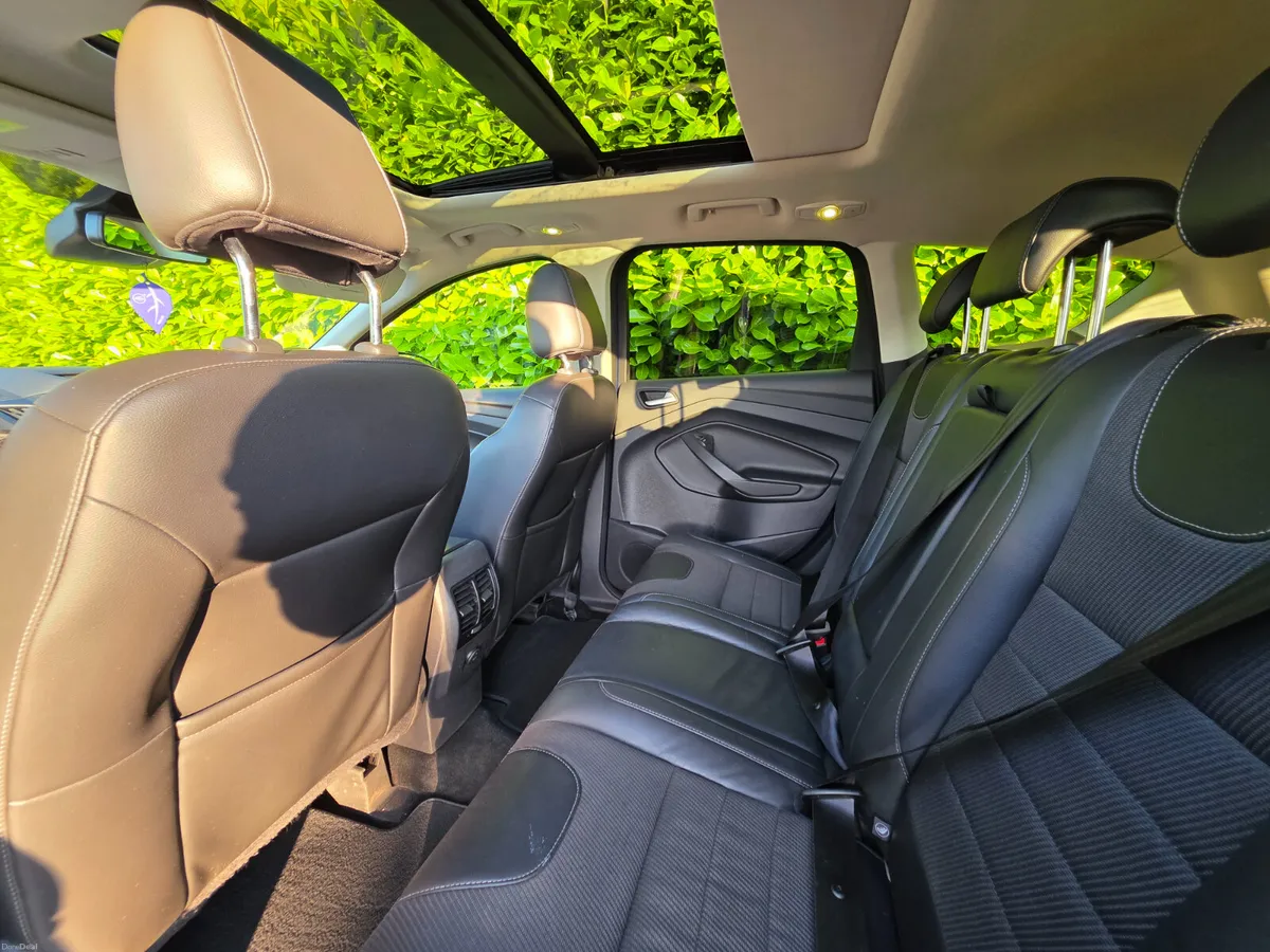 2016 Ford Kuga Titanium 2.0 TDCi | 6-Speed Manual - Image 6