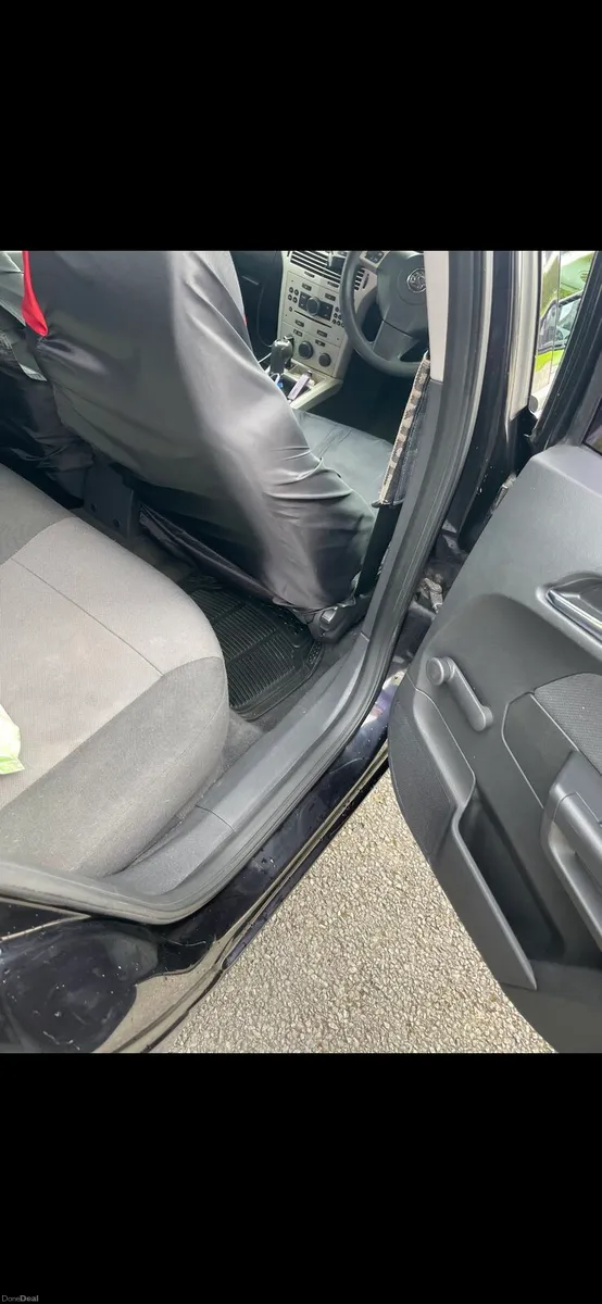 Vauxhall Astra - Image 6