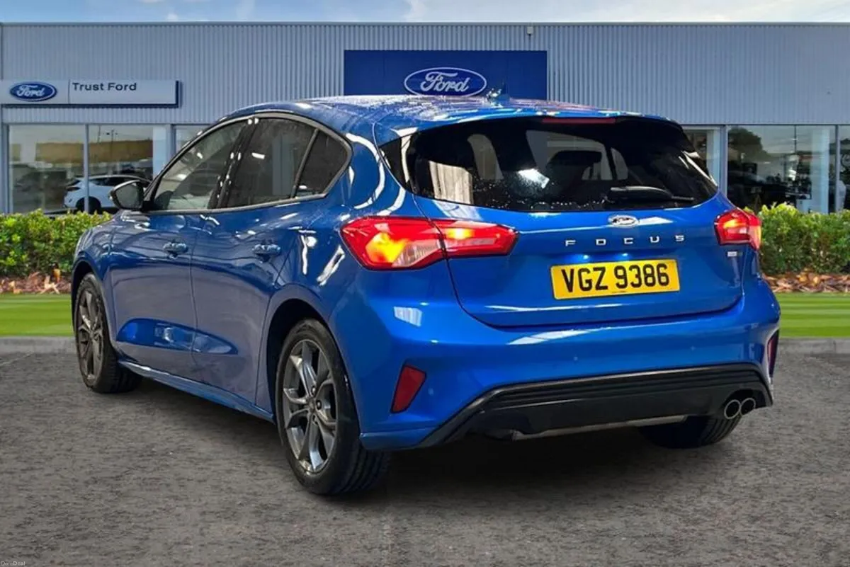 Ford Focus ST-Line Edition - Image 2