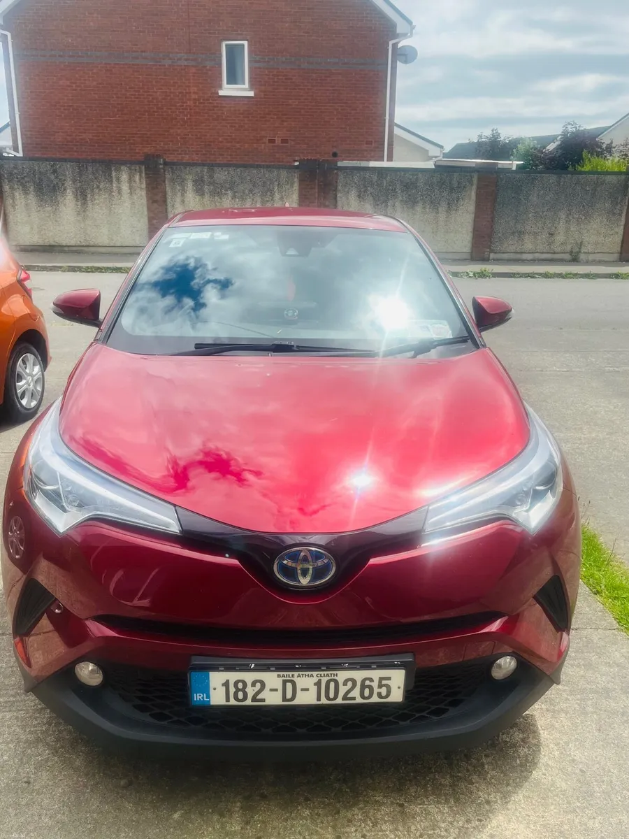 Toyota C-HR 2018 Sport - Image 3